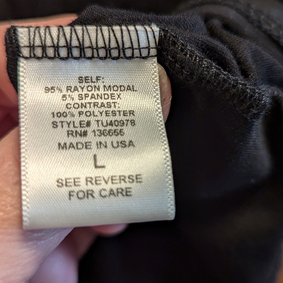 Puff sleeve knit top - Picture 5 of 5